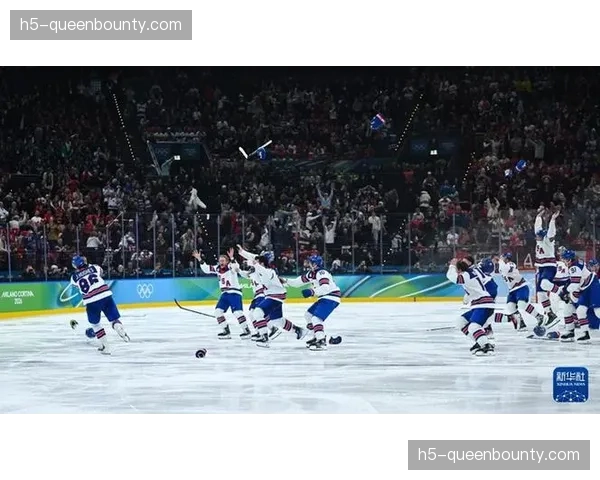 美国男子冰球队击败加拿大夺金，为本届冬奥会竞技层面画上句号